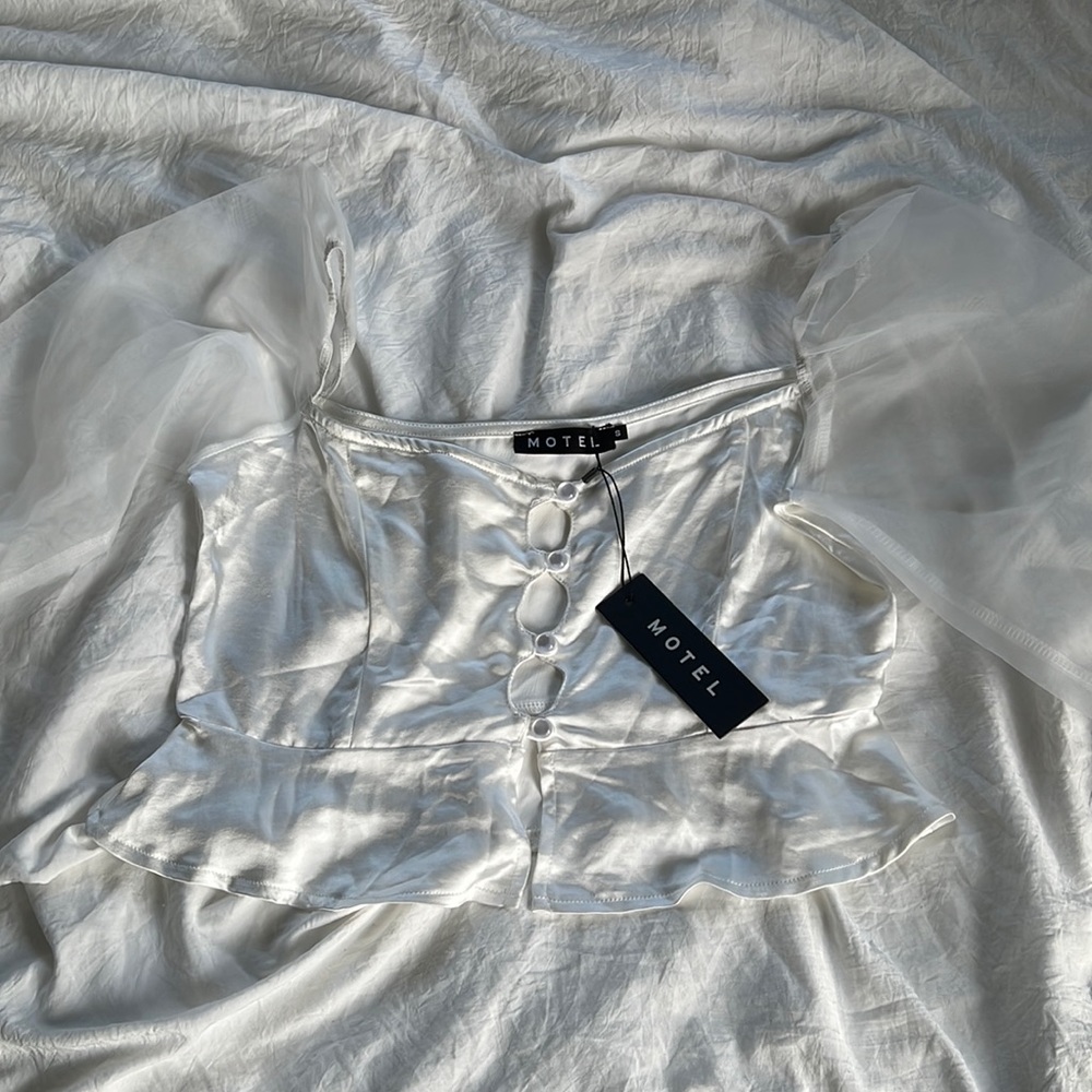 MOTEL Dolls Kill Organza Cream Viquela Top